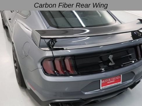 Used 2022 Ford Mustang Shelby GT500 w/ Carbon Fiber Track Pack RWD image 46