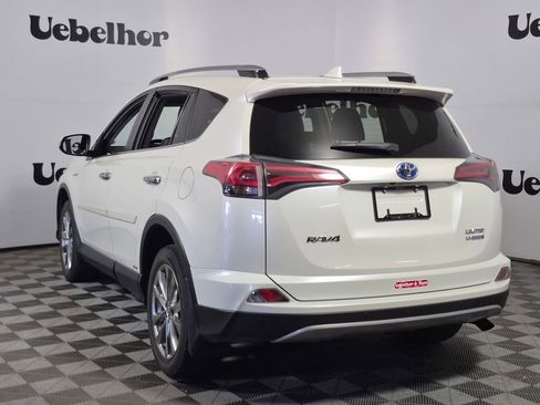 Used 2017 Toyota RAV4 Limited image 5