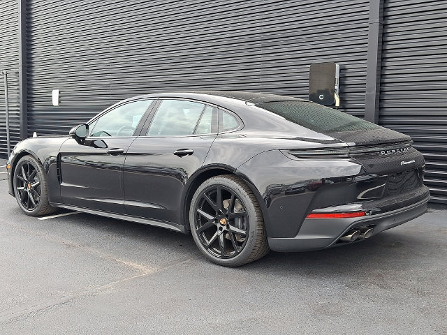 New 2026 Porsche Panamera 4 AWD/4WD image 3