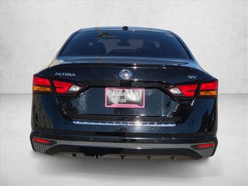 Used 2022 Nissan Altima 2.5 SV image 7