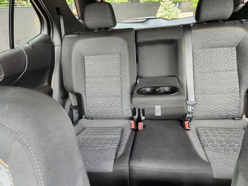 Used 2024 Chevrolet Equinox LT image 18