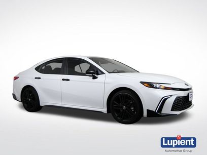 Used 2026 Toyota Camry Hybrid w/ Multimedia Upgrade Package