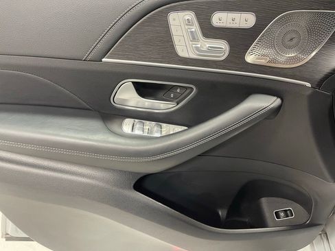 Used 2024 Mercedes-Benz GLE 450 4MATIC image 18