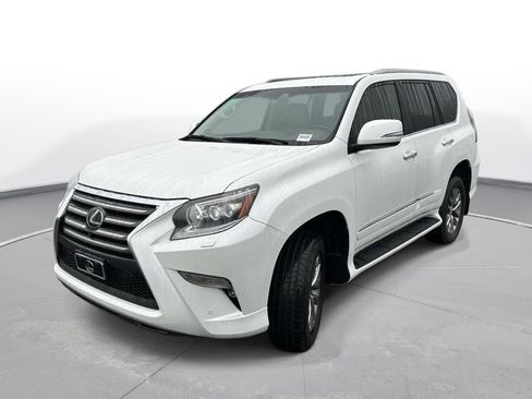 Used 2019 Lexus GX 460 Luxury image 2