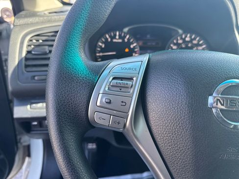 Used 2018 Nissan Altima 2.5 S image 14
