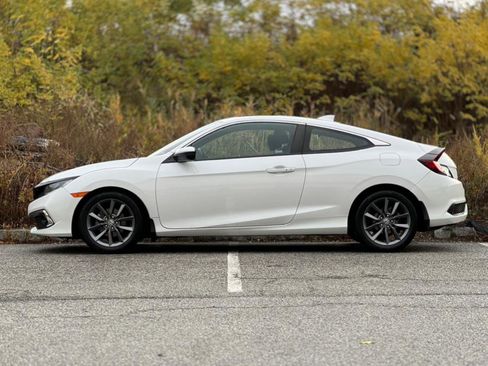 Used 2019 Honda Civic EX image 5