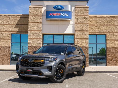 New 2026 Ford Explorer Tremor image 2