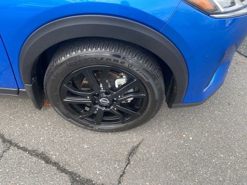 Used 2024 Nissan Kicks SV w/ Interior Electronics Package image 9