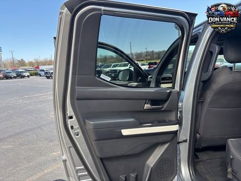 Used 2024 Toyota Tacoma TRD Off-Road AWD/4WD image 36