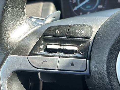 Certified 2023 Hyundai Tucson Limited AWD/4WD image 27