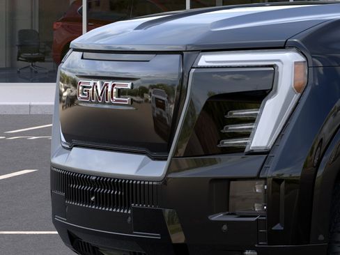 New 2026 GMC Sierra EV Denali AWD/4WD image 13
