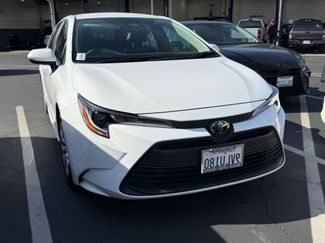 Used 2025 Toyota Corolla LE video 1