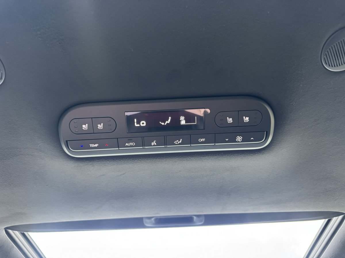 Used 2026 Hyundai Palisade Calligraphy AWD/4WD image 28