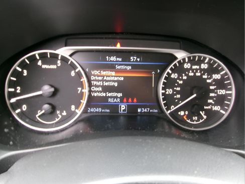 Used 2024 Nissan Altima 2.5 SV FWD image 13