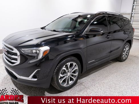 Used 2019 GMC Terrain SLT w/ Preferred Package FWD image 2