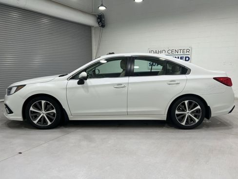 Used 2018 Subaru Legacy 3.6R Limited image 5
