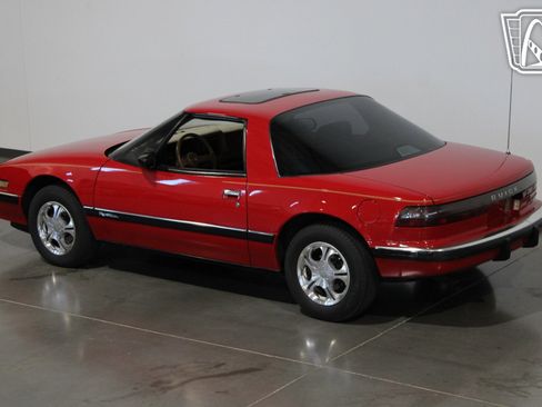 Used 1989 Buick Reatta Coupe image 15