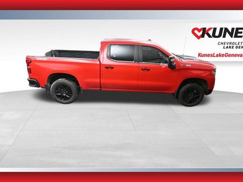 Used 2024 Chevrolet Silverado 1500 LT Trail Boss w/ Convenience Package II AWD/4WD image 35