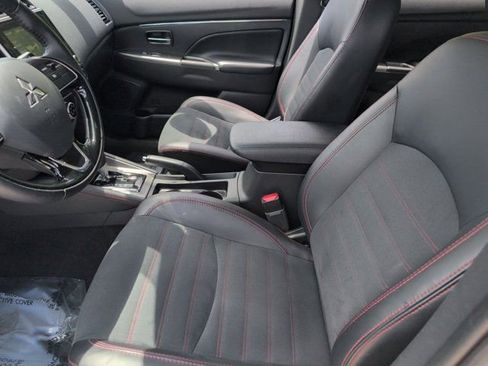 Used 2025 Mitsubishi Outlander Sport SE AWD/4WD image 24