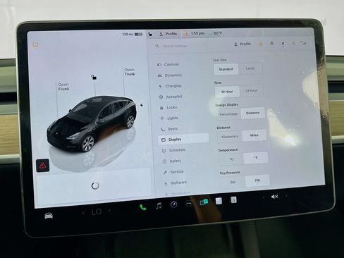 Used 2023 Tesla Model Y Long Range AWD/4WD image 41