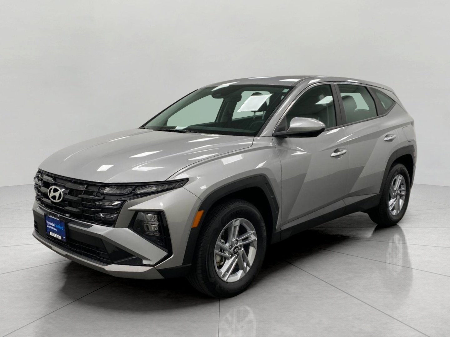 Certified 2026 Hyundai Tucson SE AWD/4WD image 8