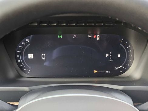 New 2026 Volvo XC90 B6 Core image 19