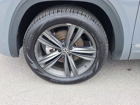 Used 2022 Volkswagen Atlas Cross Sport SEL R-Line AWD/4WD image 7