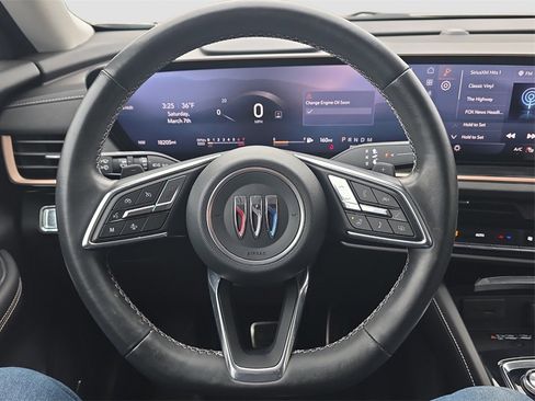 Used 2024 Buick Envision Sport Touring image 9