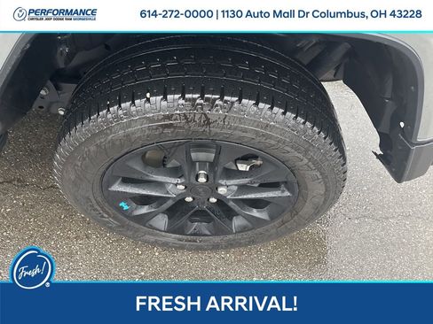 Used 2022 Jeep Wrangler Unlimited Sahara w/ Cold Weather Group image 11