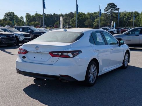 Used 2024 Toyota Camry LE FWD image 3