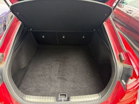 Used 2019 Kia Stinger GT1 RWD image 7
