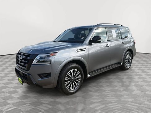 Used 2023 Nissan Armada SL w/ Midnight Edition Package RWD image 4