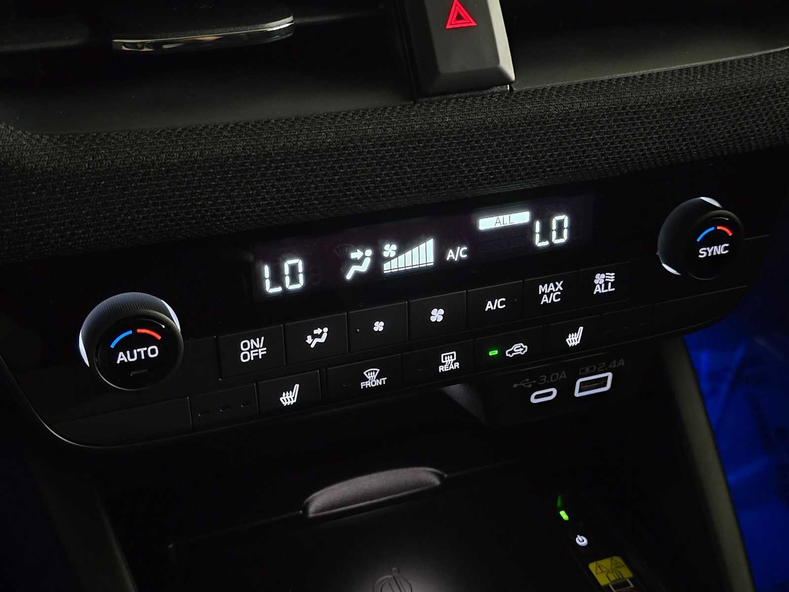 New 2026 Subaru Outback Limited AWD/4WD image 30
