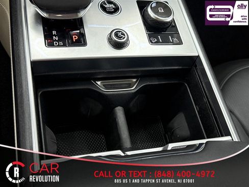 Used 2022 Land Rover Range Rover Long Wheelbase SE AWD/4WD image 30