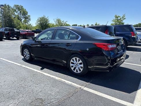 Used 2016 Subaru Legacy 2.5i Premium AWD/4WD image 3