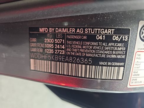 Used 2014 Mercedes-Benz E 350 Sedan image 38