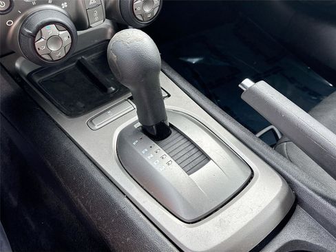Used 2015 Chevrolet Camaro LS RWD image 15
