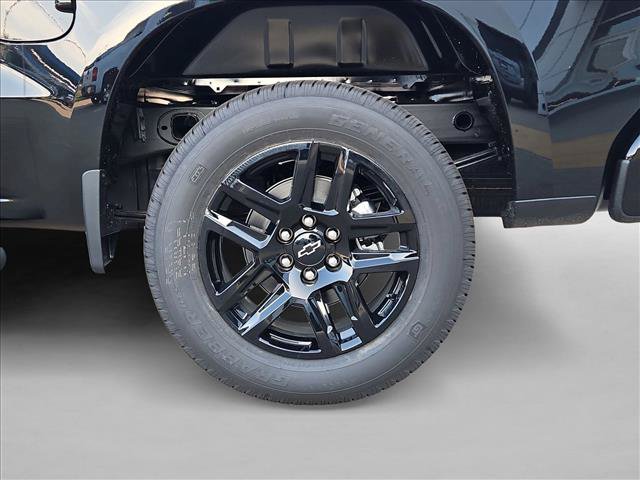 New 2026 Chevrolet Silverado 1500 RST w/ LPO, Dark Essentials Package AWD/4WD image 10