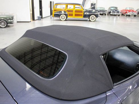 Used 2013 Chevrolet Corvette Convertible image 28