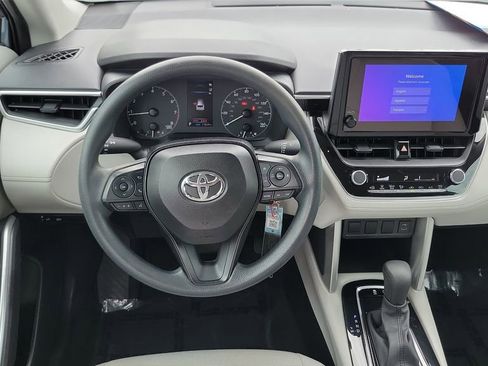 Certified 2024 Toyota Corolla Cross L FWD image 12