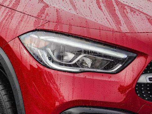 Certified 2021 Mercedes-Benz GLA 250 image 9