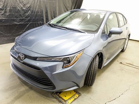 New 2026 Toyota Corolla LE image 4