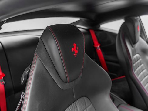 Certified 2024 Ferrari Roma image 43