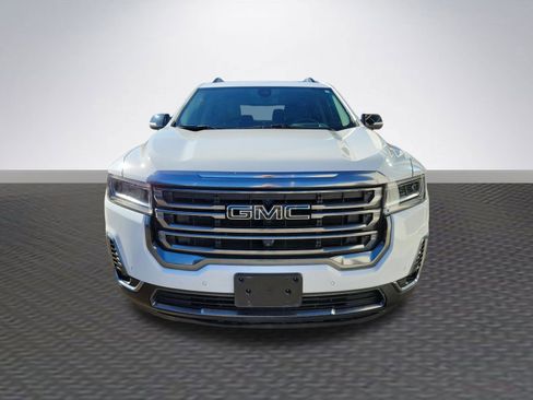 Used 2022 GMC Acadia AT4 w/ Technology Package image 2