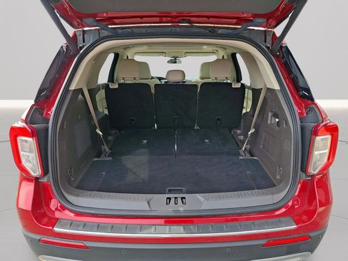 Used 2022 Ford Explorer Platinum w/ Equipment Group 601A image 16