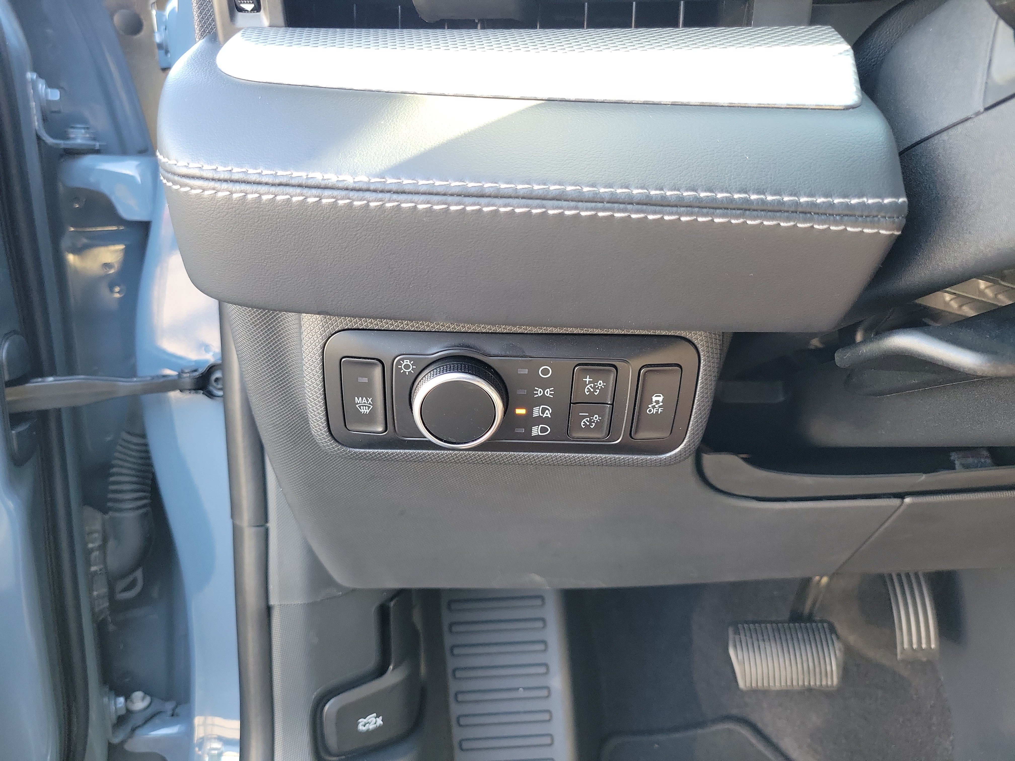 Certified 2023 Ford Mustang Mach-E Select RWD image 11