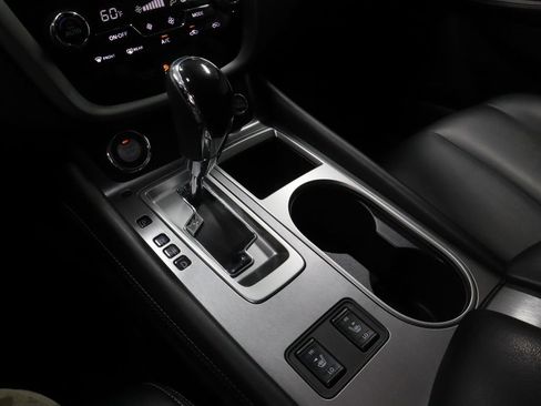 Certified 2024 Nissan Murano SV w/ SV Midnight Edition Package AWD/4WD image 29