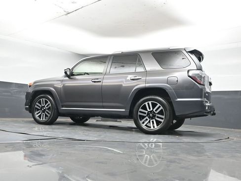 Used 2016 Toyota 4Runner Limited image 30