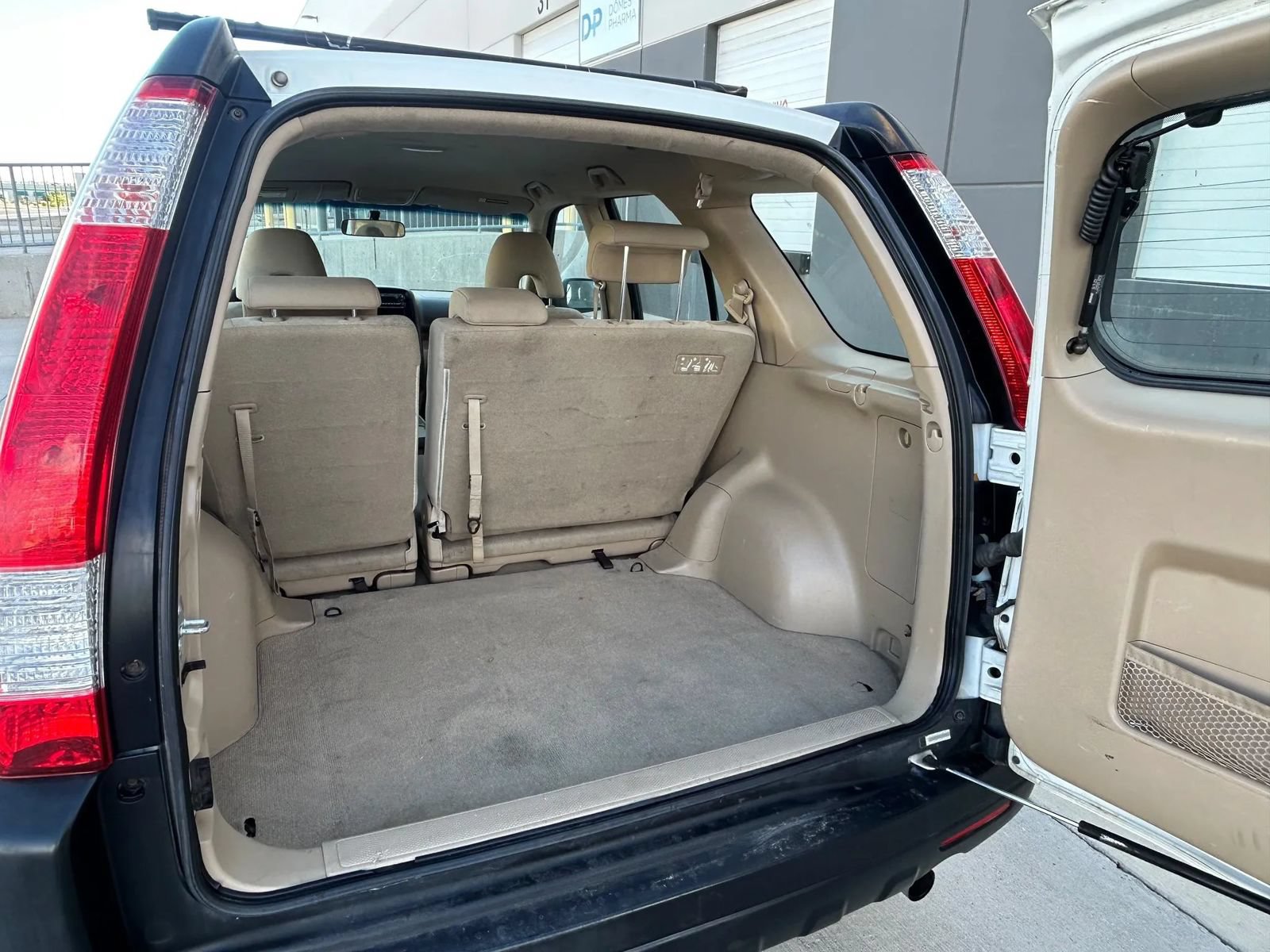 Used 2006 Honda CR-V LX image 13