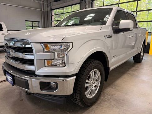 Used 2017 Ford F150 Lariat AWD/4WD image 4